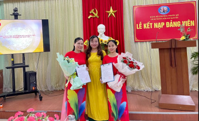 Chi bộ tổ chức lễ Kết nạp Đảng viên